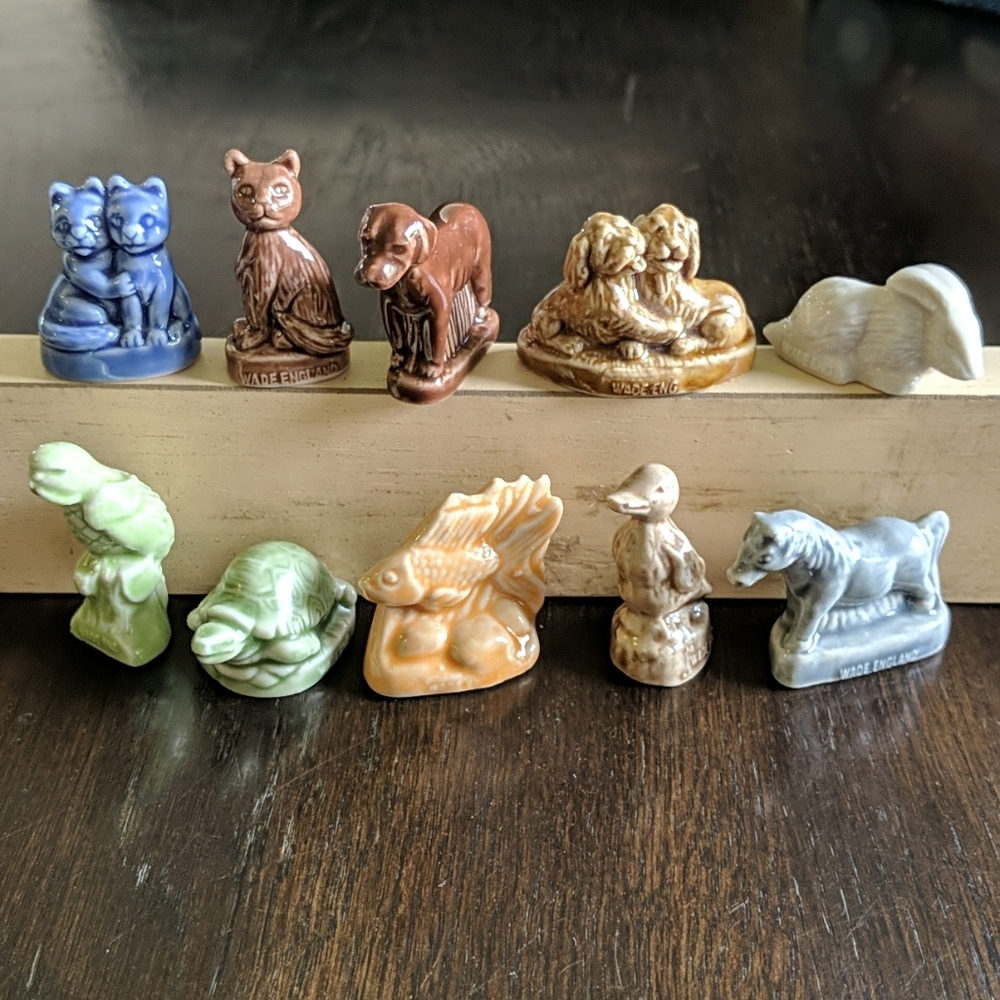Vintage Red Rose Tea Wade Whimsy Figurines